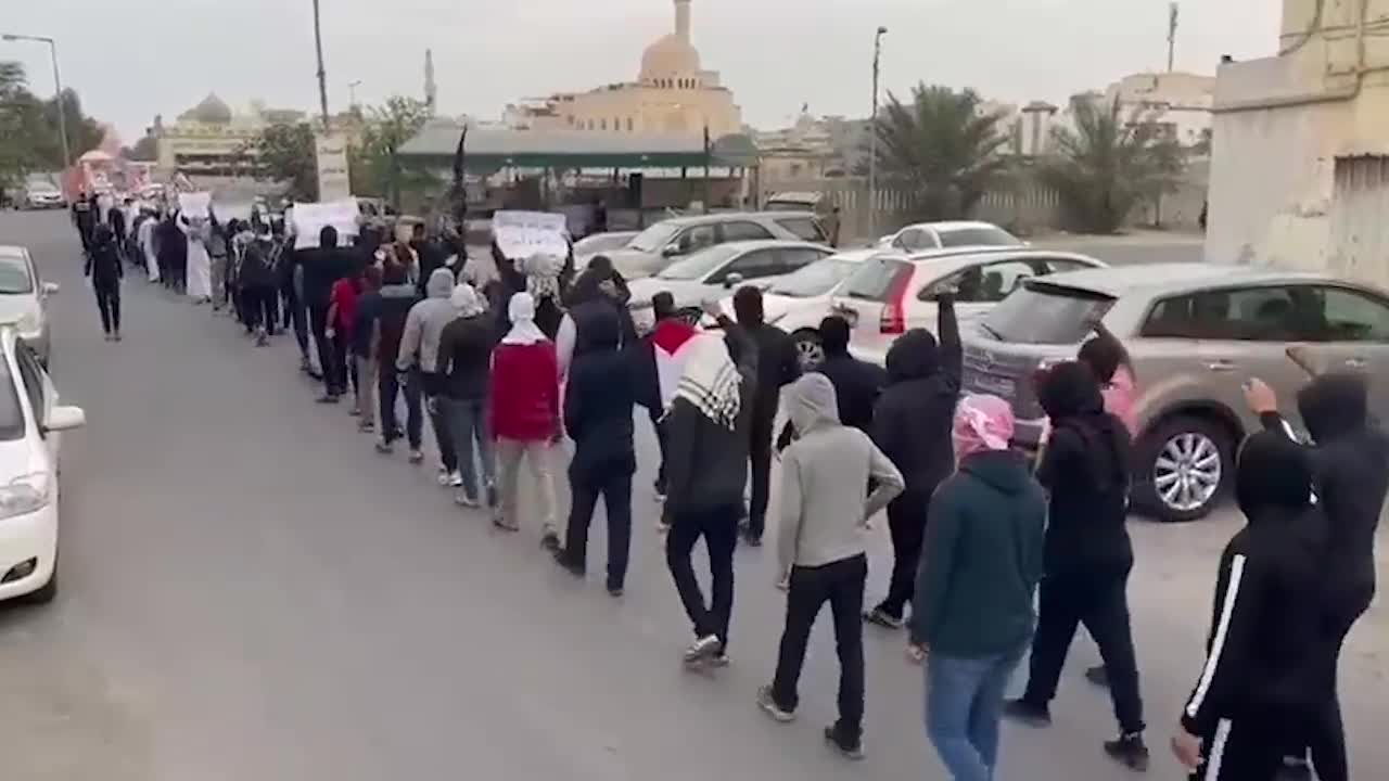 البحرين - تظاهرة في سترة  تضامناً مع الأقصى ورفضاً للتطبيع (1)